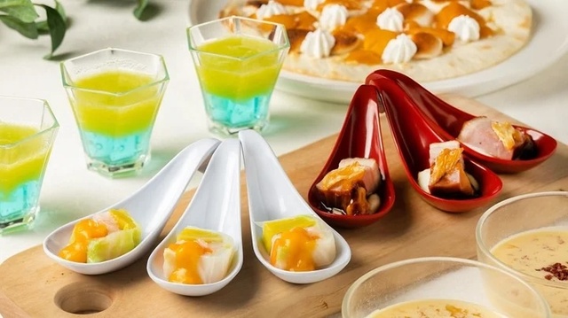 サンシャインシティプリンスホテル「メロン&マンゴースイーツブッフェ」