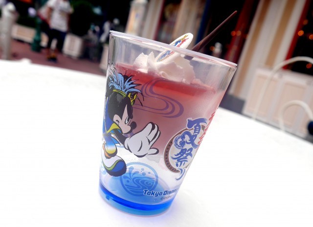 ラズベリーチョコレートムース、スーベニアカップ付き