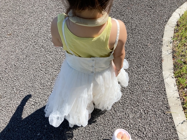 【3COINS クールネックバンド無地：M】クールネックバンドを着けて外出。1時間ほどで冷たさを感じにくくなりましたが…