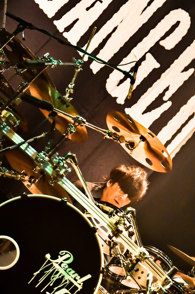 D'ERLANGER　（PHOTO BY 土屋良太）