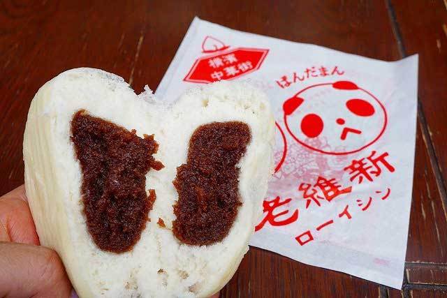 パンダまん（老維新）　中の餡はなんと！“チョコあん”