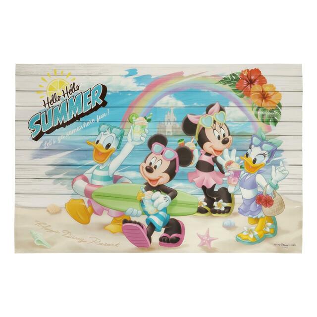 レジャーシート 950円|夏の東京ディズニーリゾート「Hello Hello SUMMER!」グッズ|販売店舗:東京ディズニーランド「グランドエンポーリアム」、東京ディズニーシー「タワー・オブ・テラー・メモラビリア」|発売日:2026年6月11日(木)