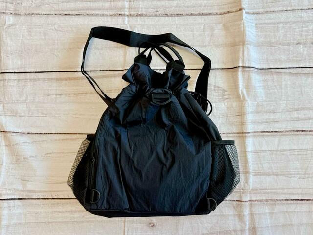 背面の3箇所にDカン付き