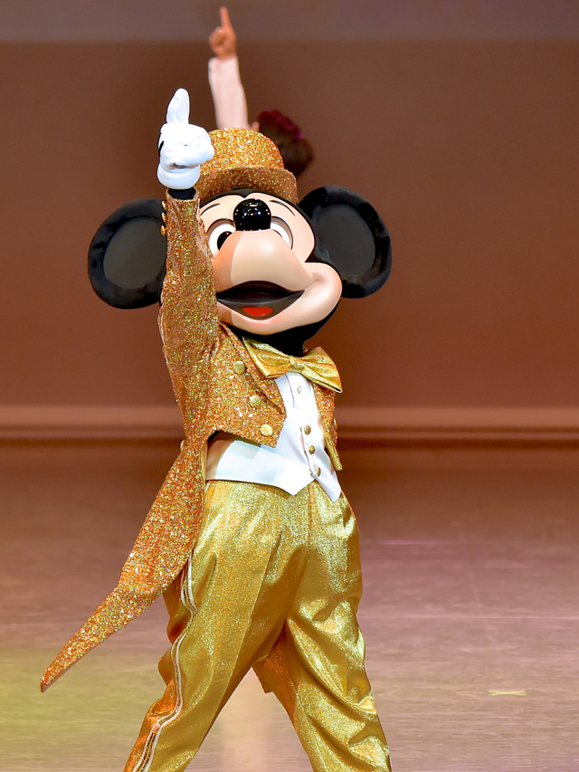 この日だけのスペシャルショーを上演