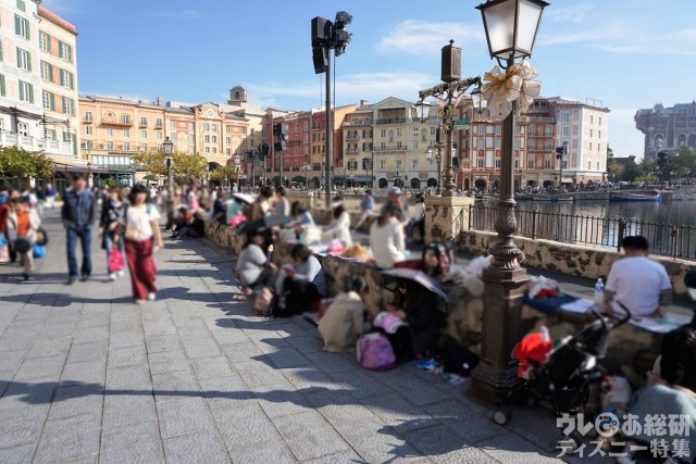 イル・ポスティーノ・ステーショナリー前付近