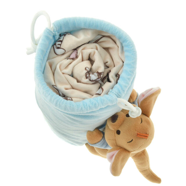 プー＆フレンズ ブランケット ポーチ入り POOH TRAVEL 5,500円