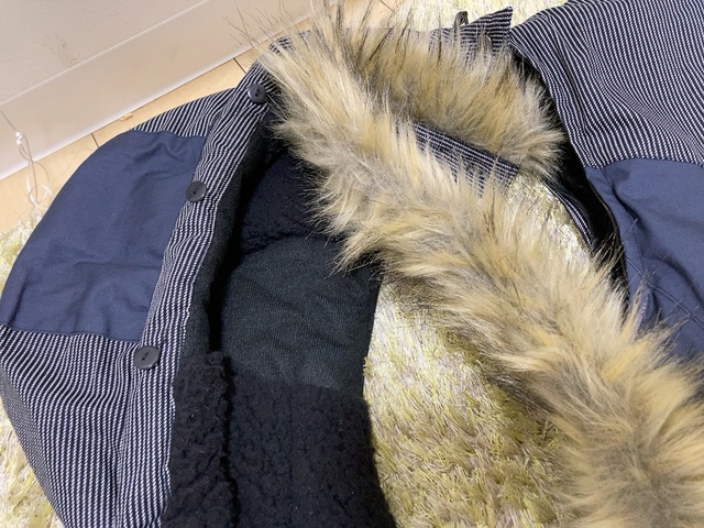 【ワークマン DIAMAGIC DIRECT(R)GRAMITECH(ディアマジック ダイレクトグラミテック)綿防風防寒2WAYジャケット】フードのファーはボタンで取り外せます