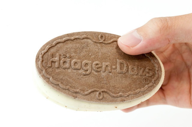 ハーゲンダッツ／クリスピーサンド「マスカルポーネ エスプレッソ」