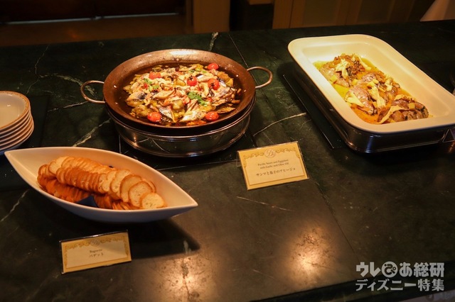 “ディズニー・ハロウィーン”ランチブッフェ／ディナーブッフェ｜シャーウッドガーデン・レストラン