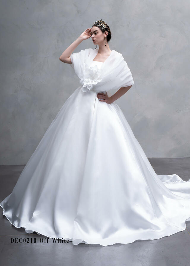 クラウディア｜「Clef a decor-クレアデコール」新作ウェディングドレス｜DEC0210_Offwhite