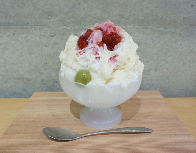 ほうせき箱／なら苺大福ごおり 700円