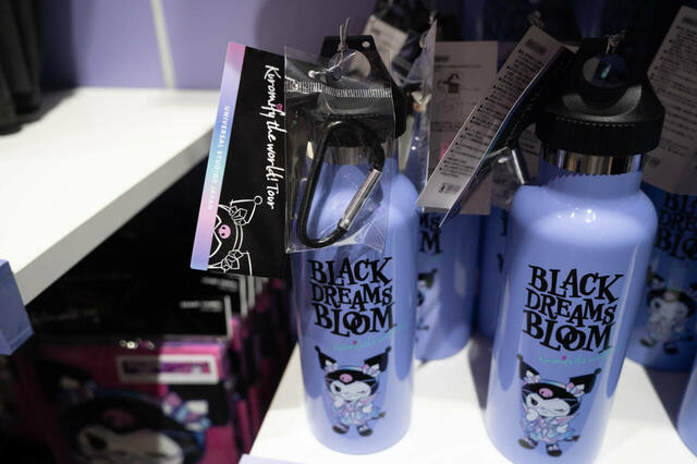 ステンレスボトル 3,400円｜ユニバーサル・スタジオ・ジャパン「クロミ・ライブ ～世界クロミ化ツアー クリスタル・クリア～」グッズ