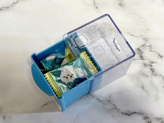 【ちいかわ CUCASE】個包装のキャンディを入れても◎