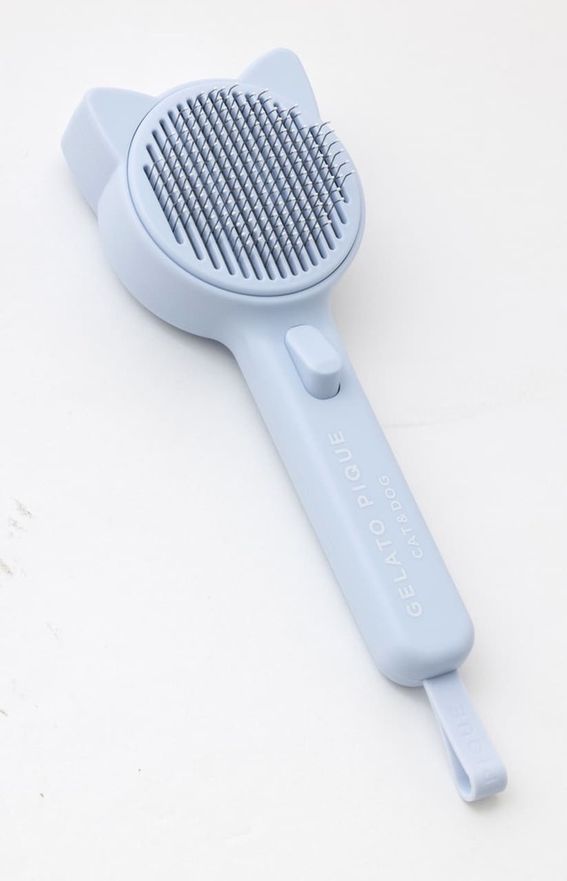 【ジェラート ピケ キャット＆ドッグ】お手入れに便利なペットブラシ