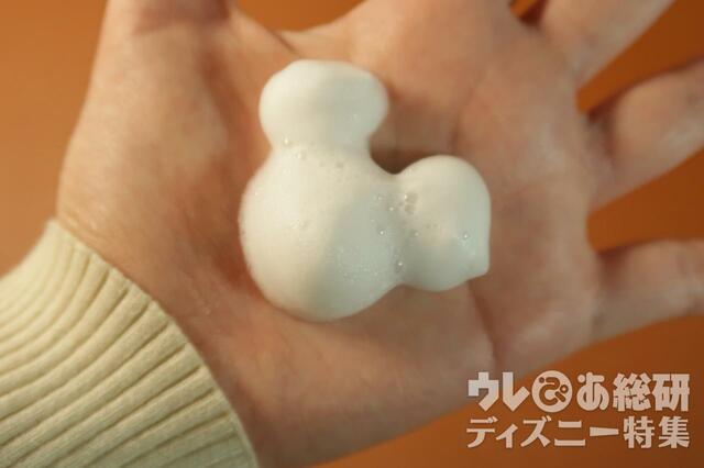 ミッキーシェイプの泡で出るハンドソープ