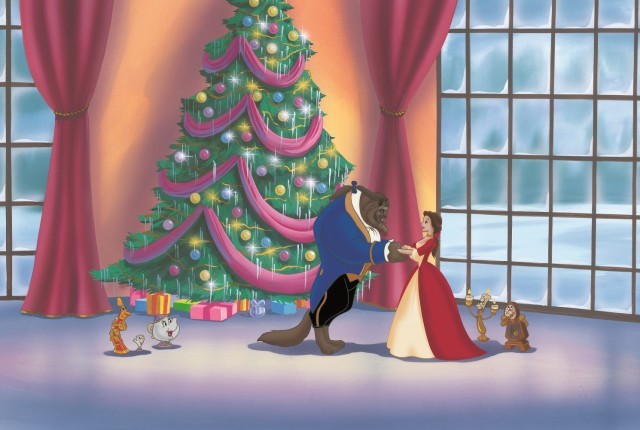 美女と野獣 Tdrでお馴染みクリスマスの名曲も ベルの素敵なプレゼント Movienex発売決定 ディズニー特集 ウレぴあ総研