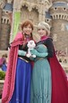 「ディズニー・ハロウィーン」一般ゲストのディズニー仮装 アナとエルサ