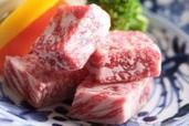 「肉料理がうまい宿」ベスト10発表！1位はトラベルアワード連続受賞の“肉自慢”人気宿