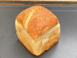 【テコールジャンティー】半斤ほどの大きさの「食パン」