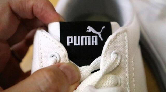 【PUMA コート クラシック バルク スニーカー】白のキャンバス地は春夏っぽい素材感ですが、アッパーの作りがしっかりしているため季節を問わず活躍します◎