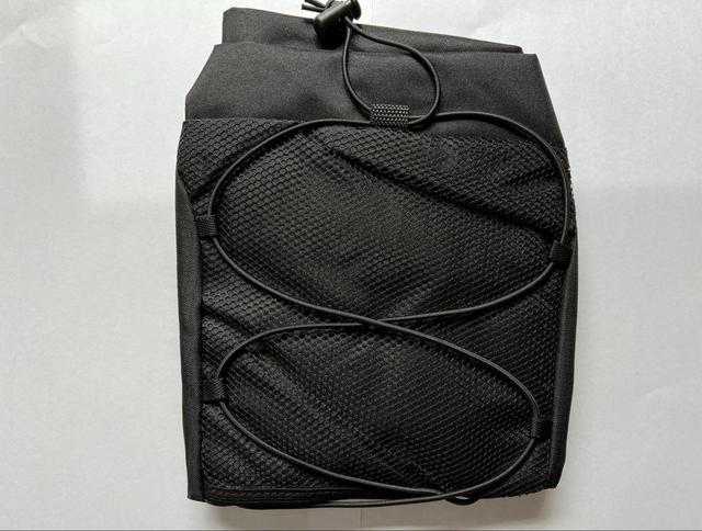 【宝島社 Reebok OUTDOOR BACKPACK BOOK special ver.】小さく折りたたむことも可能