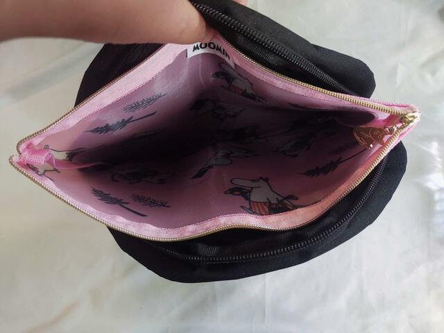 小さいバッグであれば、バッグインバッグとしても使えました