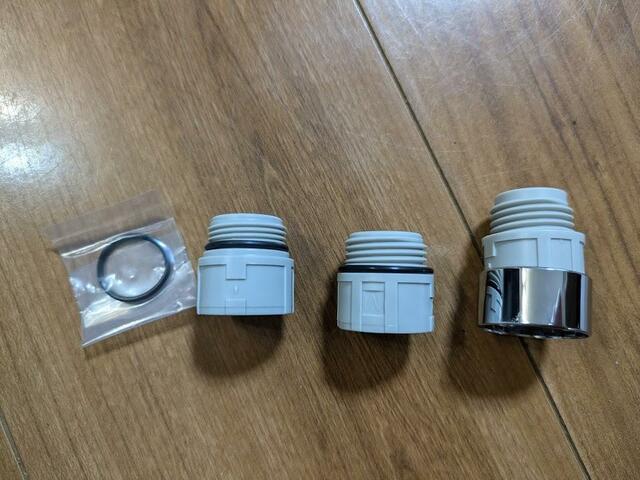 【アイリスオーヤマ  MiCOLA ウルトラファインバブル クレンジングシャワーヘッド】そのまま取り付けられない場合は3タイプのアダプターから合うものを取り付けて