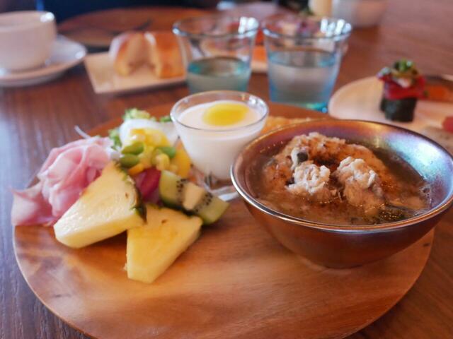 ハーフビッフェでありながらも、内容充実しています