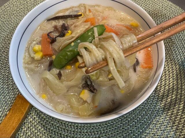 【7プレミアム 一風堂 博多ちゃんぽん！】具だくさんでたべごたえ抜群