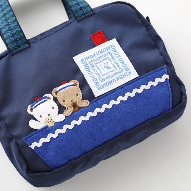 【familiar×紀ノ国屋　ポーチ】船に乗って旅をするクマちゃんの刺繍がとってもキュート♪