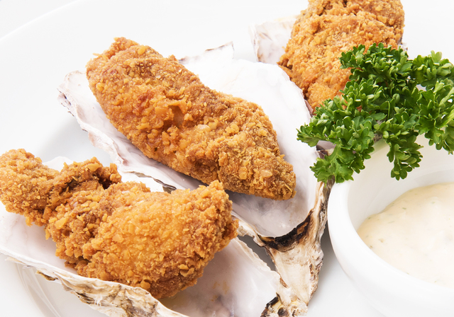 ひと味違う新感覚の牡蠣フライ「NYフライドオイスター」