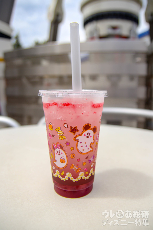 スパークリングドリンク（グレープ＆サワーホワイト）¥380