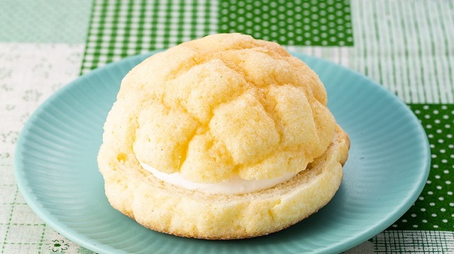  VLクリームを味わうホイップメロンパン