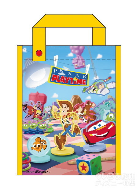 レジャーシート 650円｜（収納バッグ）縦約25×横約20㎝ （シート）縦約60×横約90㎝｜東京ディズニーシー「ピクサー・プレイタイム」｜【販売店舗】エンポーリオ