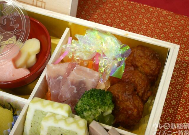 【ベルメゾン】おせち・特段重「ミッキー＆フレンズ｜24,900円(税込)