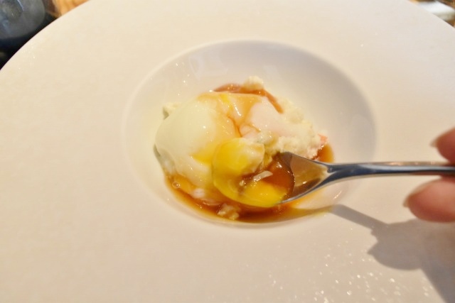 ポテトサラダと混ぜ合わせていただきます。