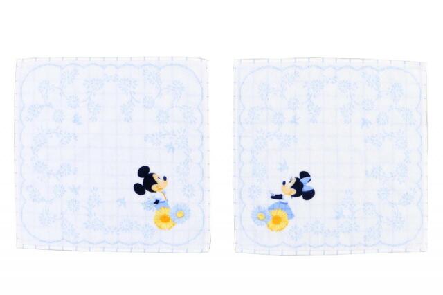 ミニタオル〈今治タオル〉セット 1,800円｜サイズ：縦約24×横約24cm、2枚セット｜東京ディズニーリゾート「Disney Blue Ever After」グッズ｜発売日：2023年5月25日（木）｜販売店舗：東京ディズニーランド「ディズニー＆カンパニー」、東京ディズニーシー「ベッラ・ミンニ・コレクション」