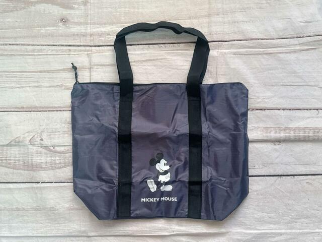 ハンサムでシャレ感たっぷりのミッキーデザインのトートバッグ♪