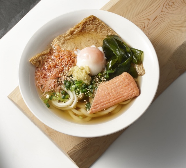 全部のせかけうどん