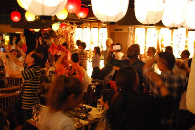 「阿波踊りが一年中楽しめる」新宿歌舞伎町の人気店