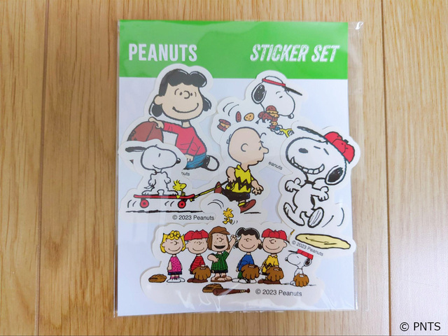 【ジョイフル×スヌーピー】Aセットスヌーピー＆フレンズステッカー5枚セット「SPORTS（みどり）」
