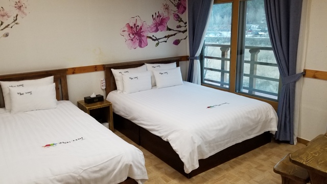 全州中心部からタクシーで15分ほど南下したころにある『ロイヤル ルーム オブ キング』の客室