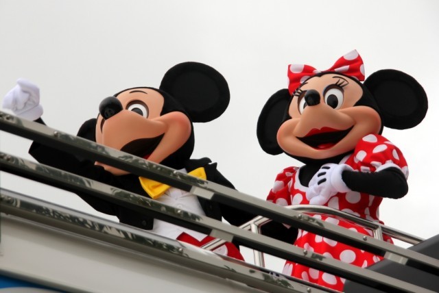 ミッキーマウス ミニーマウス – “東京ディズニーリゾート”スペシャルパレード 静岡県御殿場市
