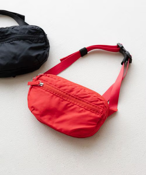 【LOWRYS FARM】「ウエストポーチ」3,990円(税込)