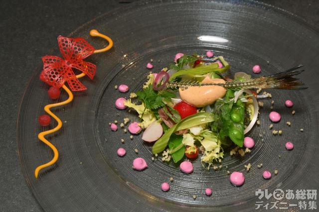 “トータリー・ミニーマウス”スタイリッシュカンナ｜東京ディズニーランドホテル_「カンナ」