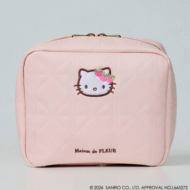 【ハローキティ×Maison de FLEUR】『Maison de FLEUR×HELLO KITTY いちご宝物ケースBOOK PINK』(宝島社)4059円/書店限定カラーのピンク!