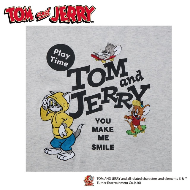 【トムとジェリー】バックにトム、ジェリー、タフィーのイラストの刺繍入り