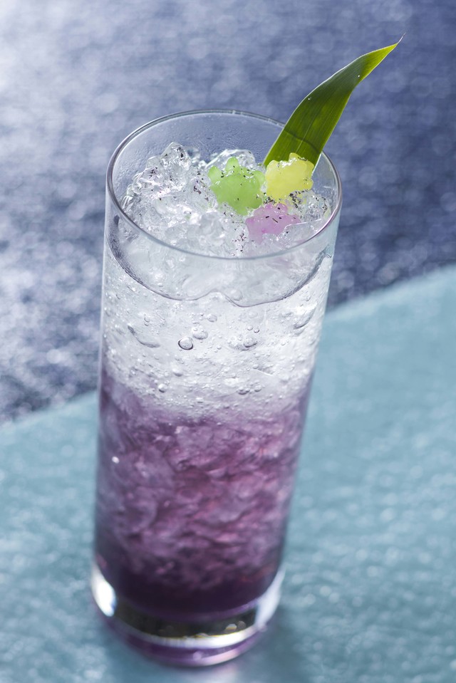 “ディズニー七夕デイズ”スペシャルノンアルコールカクテル 1,200円|東京ディズニーシー・ホテルミラコスタ「オチェーアノ」