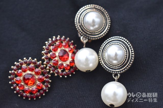 お宝感の強い、大ぶりのイヤーアクセ。