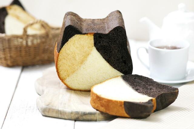 ねこねこ食パン 三毛猫